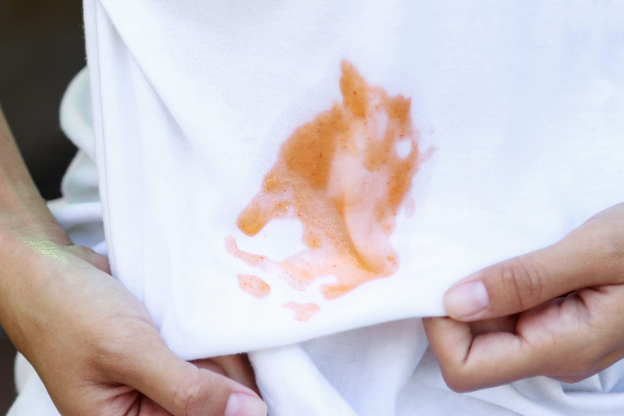 3 ways to remove marinara sauce stains from clothing ...