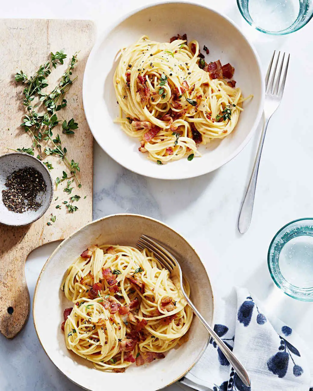 Bacon Pasta with Cheese Sauce and Thyme Recipe