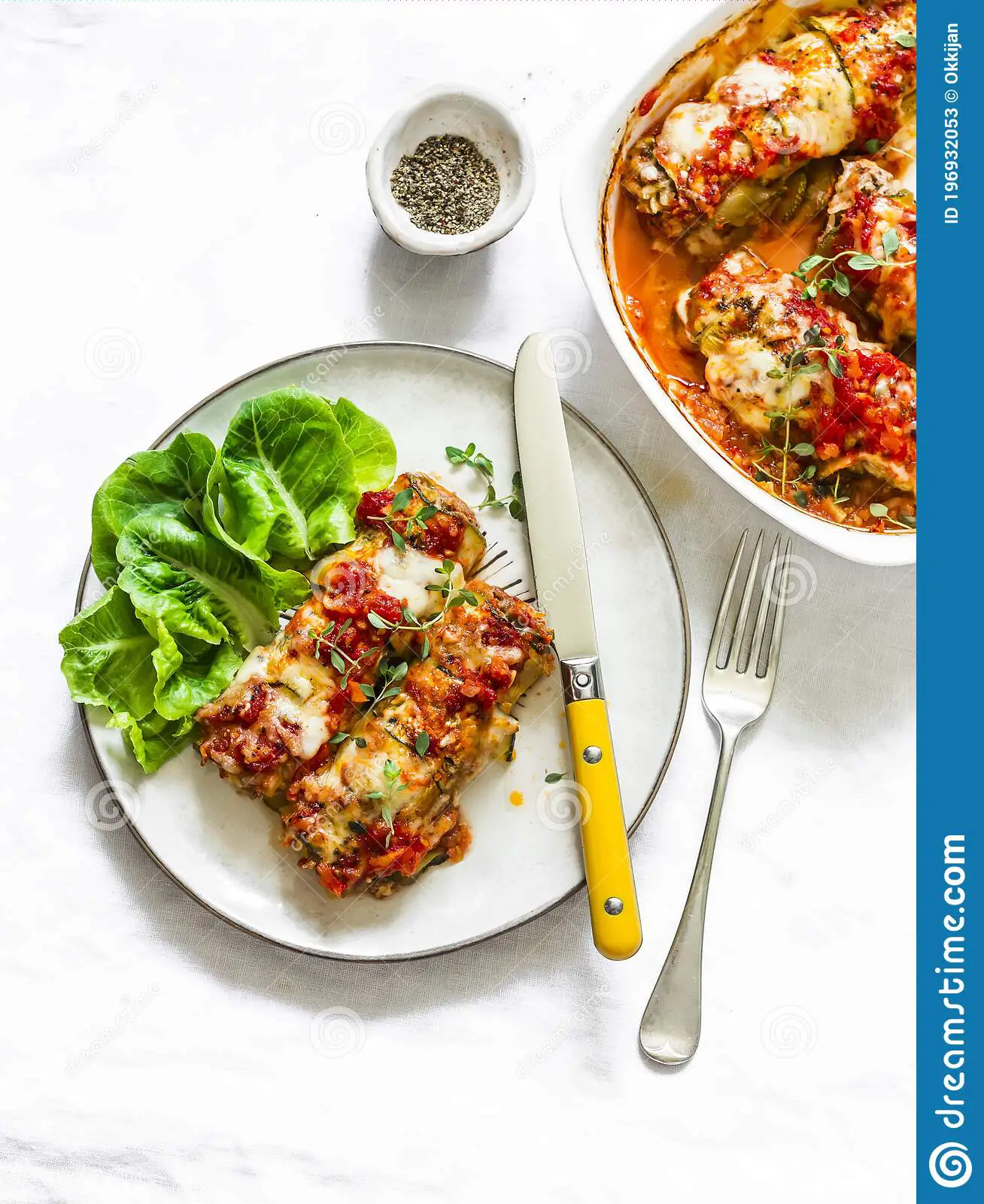 Baked Zucchini Cannelloni Meat Filling With Tomato Sauce, Thyme And ...