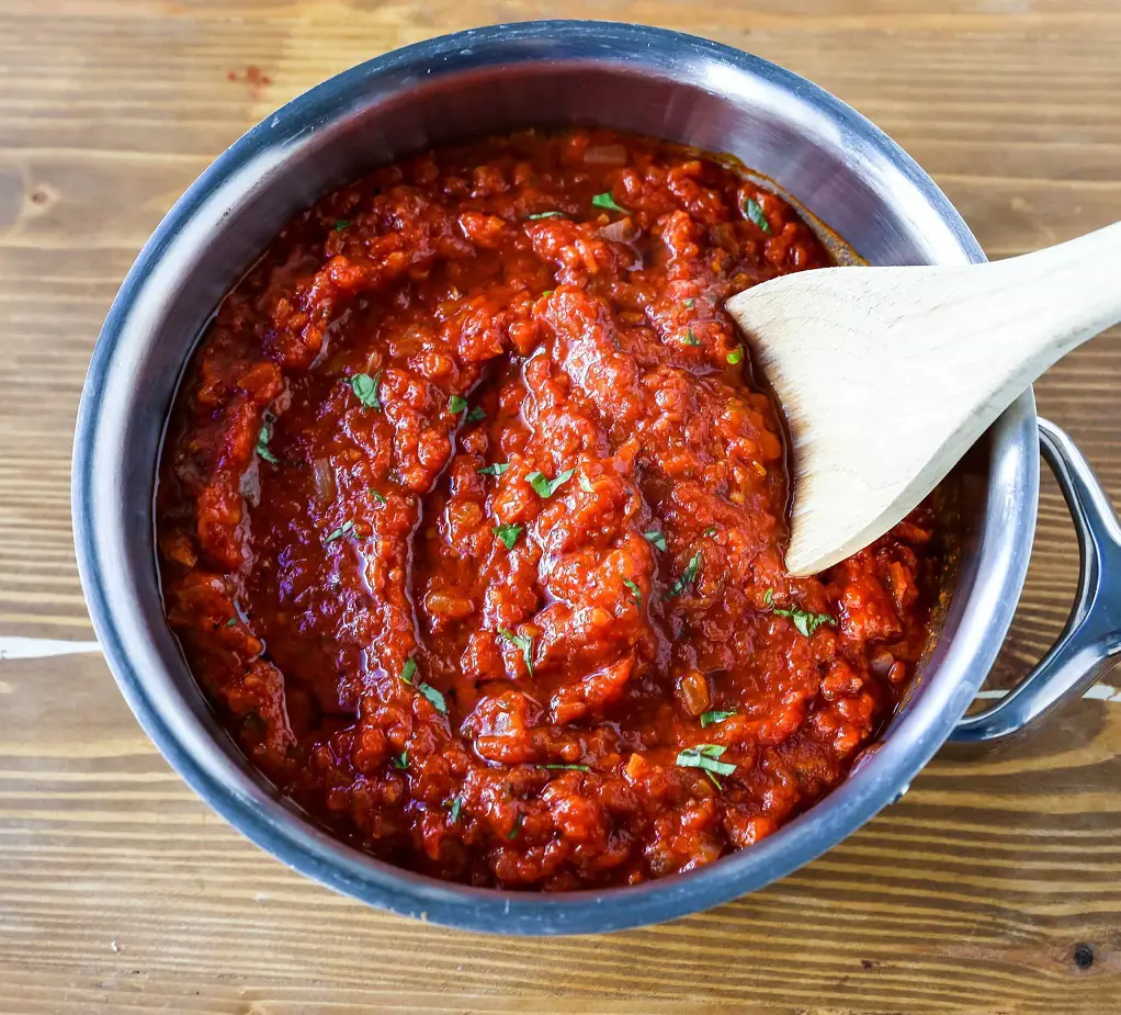 Classic Spaghetti Sauce Canning Recipe  SBCanning.com  homemade ...