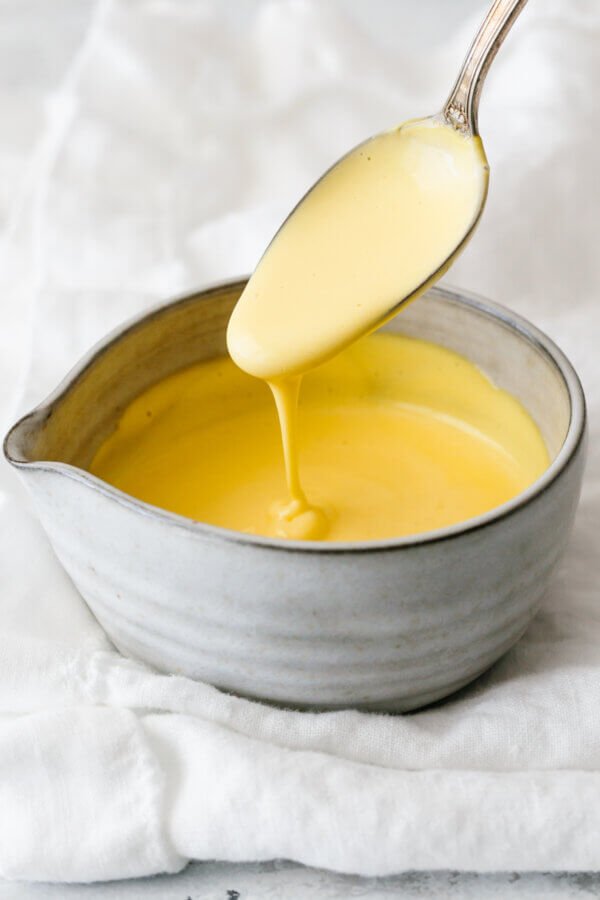 Hollandaise Sauce (Easy and No