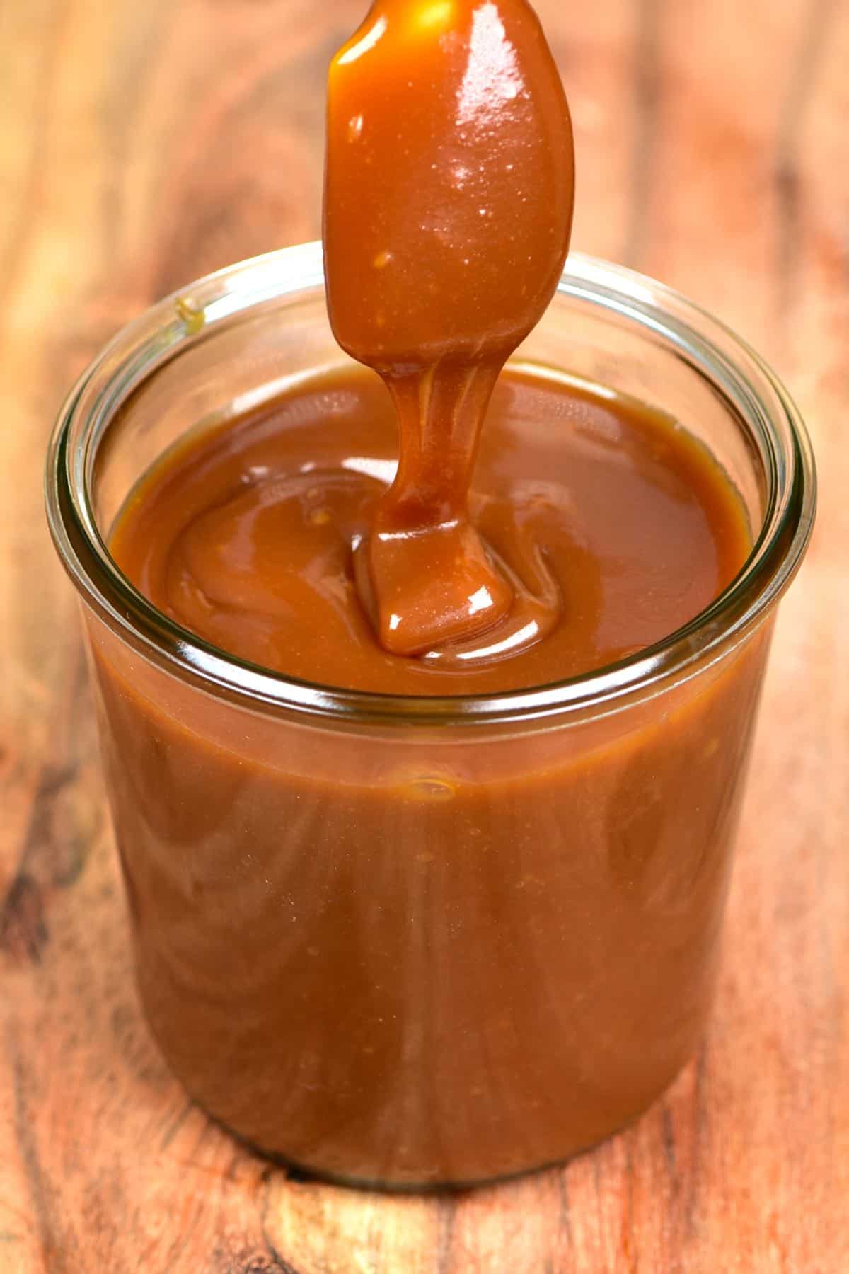 How To Make Homemade Caramel Sauce (+ Tips and Flavor Options)