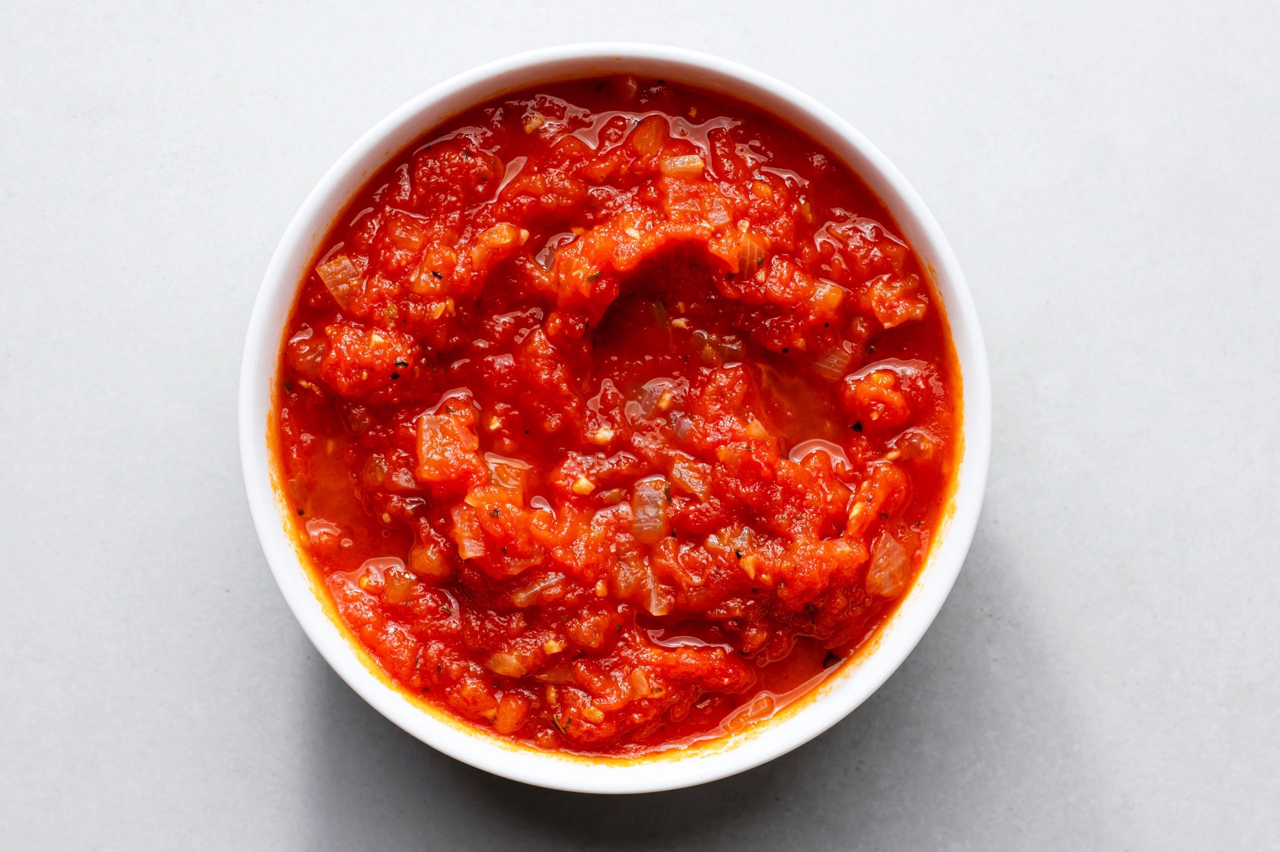 How to Make Tomato Sauce From Fresh Tomatoes