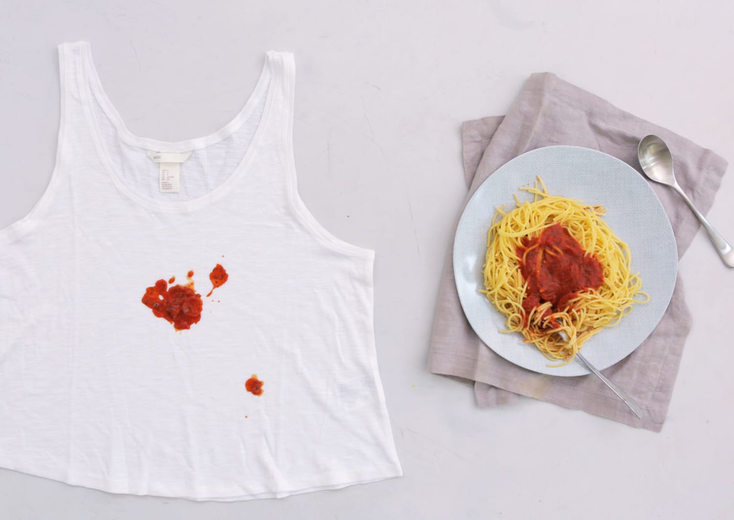 How to Remove Tomato Sauce Stains from Clothes: 3 Home Hacks, Tested ...