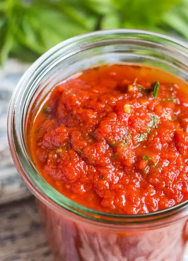 Kitchen Basics: How To Make The Best Pizza Sauce