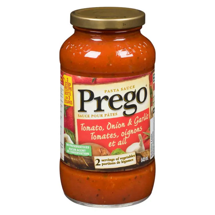 Prego Pasta Sauce Tomato, Onion &  Garlic 645ML