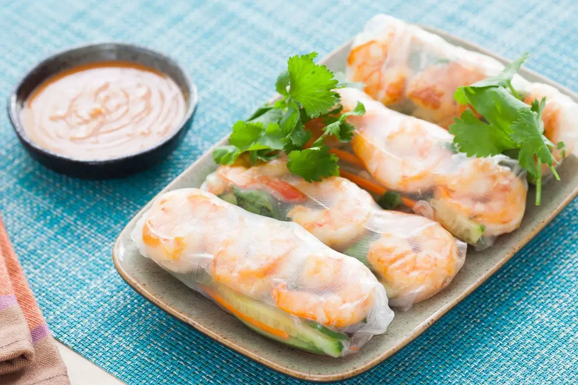 Recipe: Shrimp Summer Rolls with Spicy Peanut Dipping Sauce