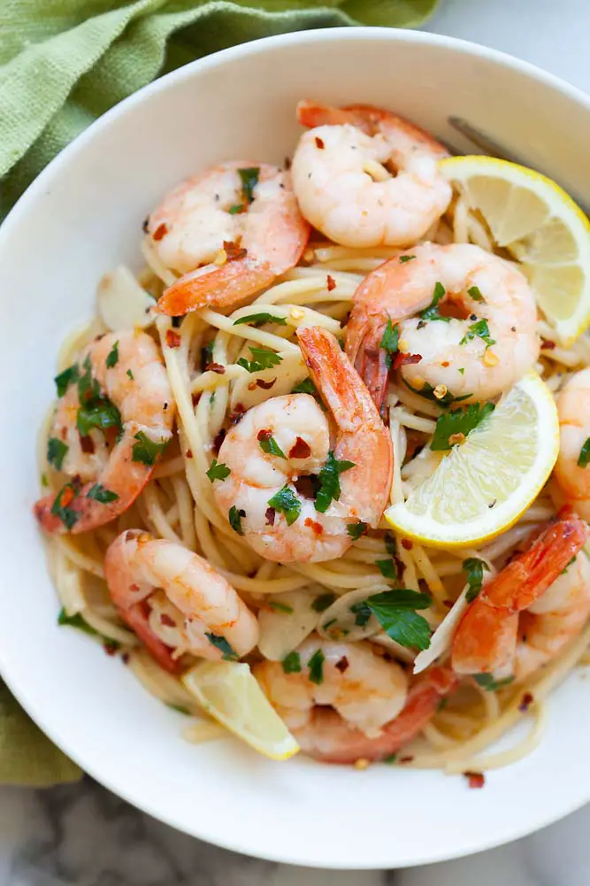 Shrimp Scampi (with White Wine Sauce!) â Easy Weeknight