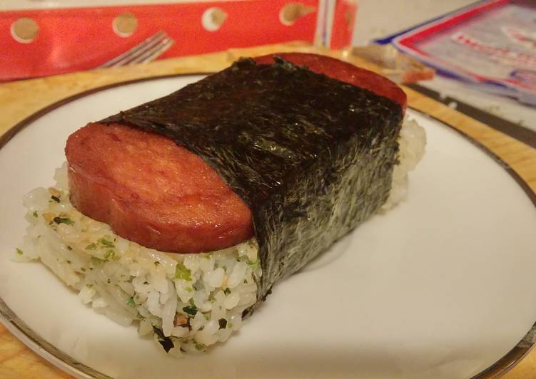 Teriyaki spam musubi Recipe by nelly_chef808