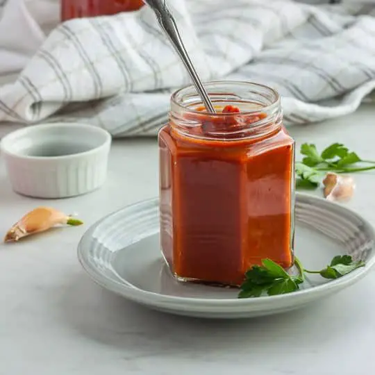 The best Whole30 BBQ Sauce ever! A homemade smoky sauce that is perfect ...