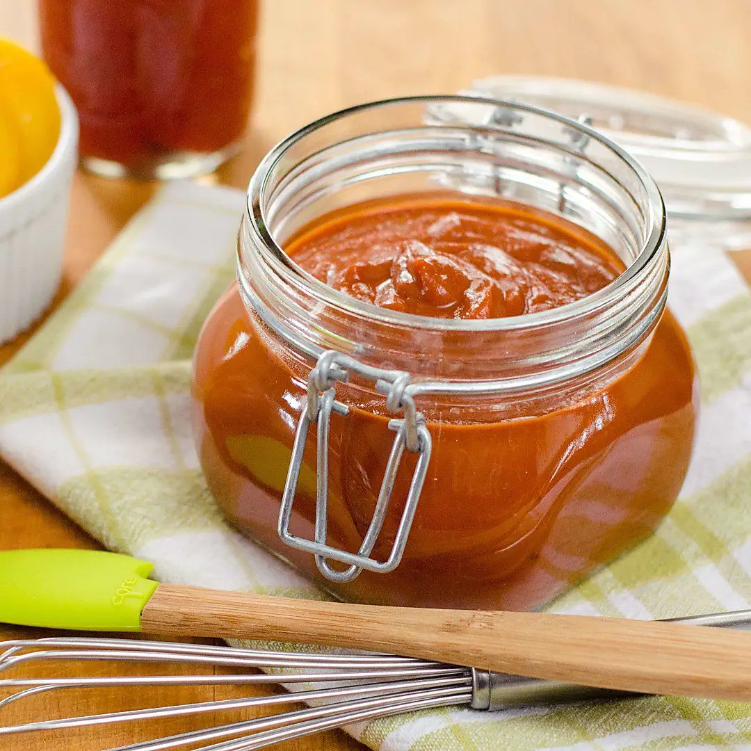 This quick and easy paleo peach barbecue sauce recipe has ...