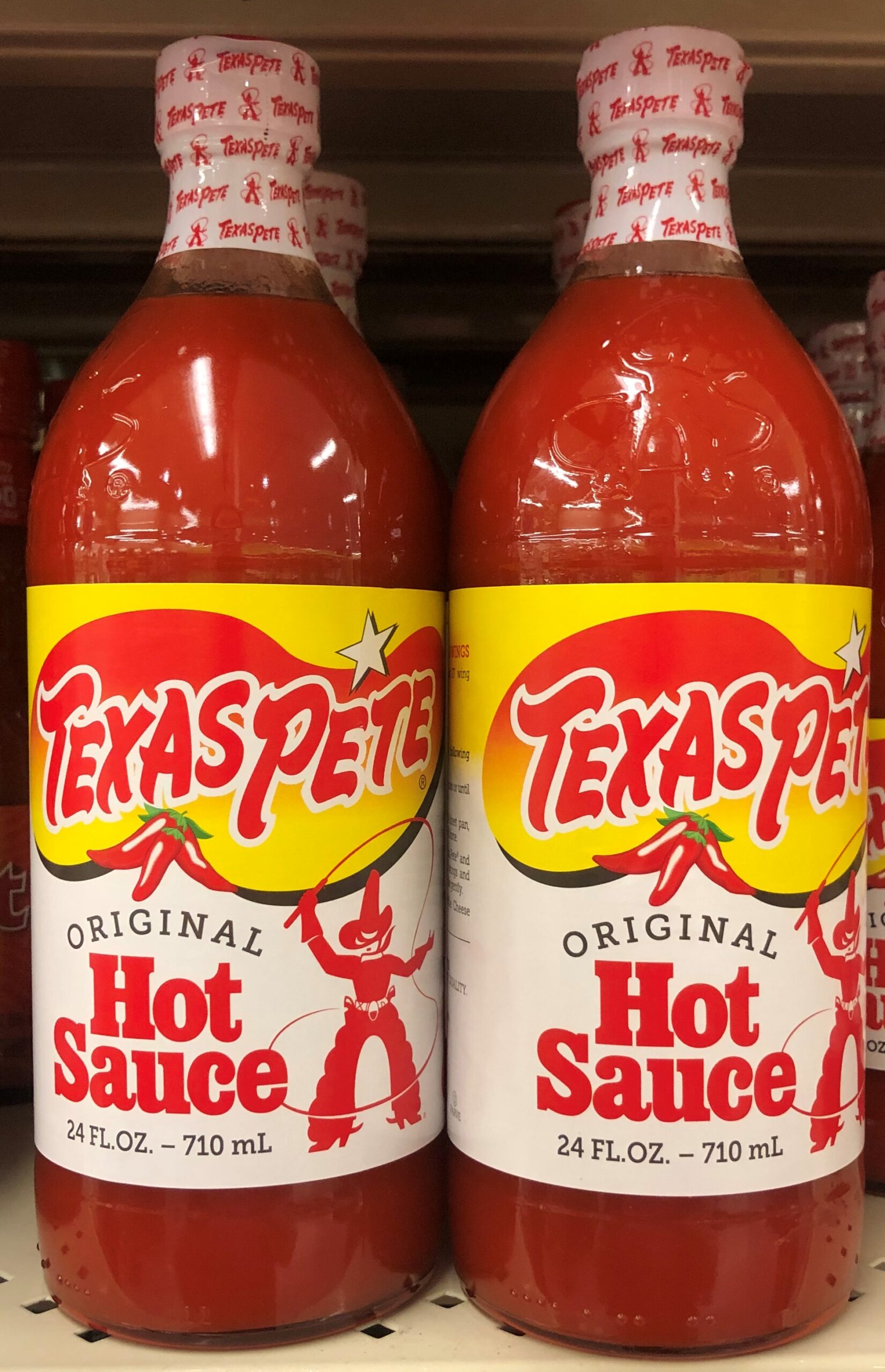 TWO BOTTLES Texas Pete Hot Sauce Pepper Wing 24 oz Tabasco Chili Eggs ...